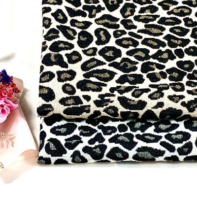 China Abrasion-Resistant Fabric Supplier Design Floral Textile Polyester Cotton Jacquard Fabric For Bag for sale