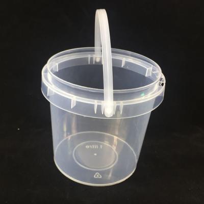 China Nice Appearance 1kg 2kg Plastic Honey Container Buckets Buckets for sale