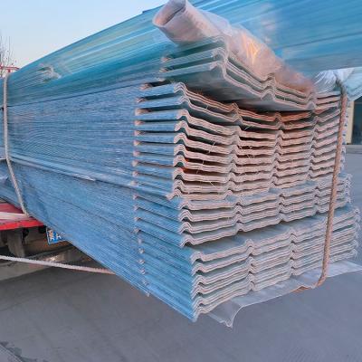 China Modern Corrugated Polycarbonate Sheet Greenhouse Transparent Roof Sheet Price for sale