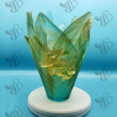 China High Grade European Gladiolus Latest Style Crystal Flower Vase For Home Hotel Or Office Wedding Decoration Antique Lead Crystal for sale