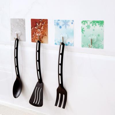 China Viable Hot Sale Customized Pattern Kitchen Wall Magic Sticky Plastic Hook Plastic Adhesive Hook for sale