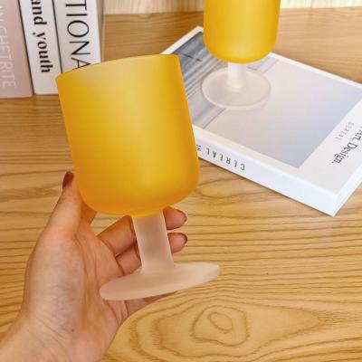 China Factory Stocked Good Quality Custom Made Christmas Goblet Frost Rose Wine Glass Vintage Wine Glass Luxury Wine Glass for Wedding for sale