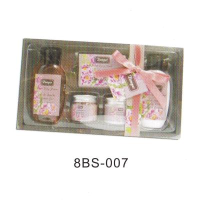 China Beautiful Mini Bubble Bath Gift Set , 100g Batch Soap For Travel #8BS-007 for sale