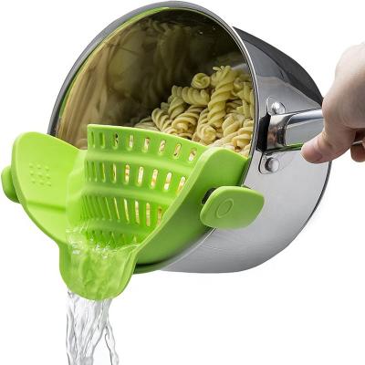 China 2022 Viable Most Popular Silicone Pasta Strainer Kitchen Strainer Adjustable Silicone Clip On Strainer For Pots, Pans And Bowls for sale