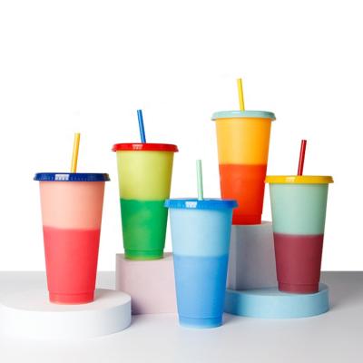 China OEM Viable Color Plastic Changing Straw Sippy Cup Flat Lid Tumbler Drinks Cold Cups With Logo Printed Plastic Tumbler Custom Made for sale