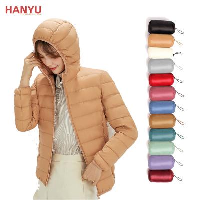 China Waterproof Women's Lightweight Long Sleeve Full-zip Packable Stripper Jacket Water Resistant for sale