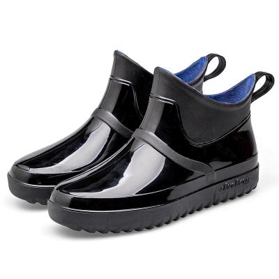 China 2022 New Fashion Trend Outdoor Ankle Color Men's Pure PVC Rain Boots Waterproof Non-slip Rubber Durable Rain Shoes Wholesale for sale