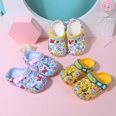 China Fashion trend summer 2022children baby slippers boys and girls indoor and outdoor non-slip wrapped head EVA sandals household children baby girls for sale