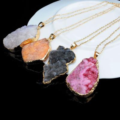 China Trendy Women Colorful Irregular Original Natural Stone Gold Plated Druzy Pendant Necklace for sale