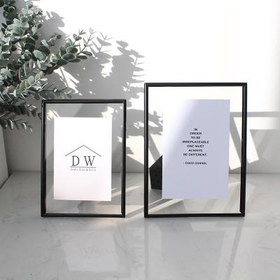 China Atmosphere handmade simple black transparent metal 4x6 inch photo frames table decoration glass picture frame for sale