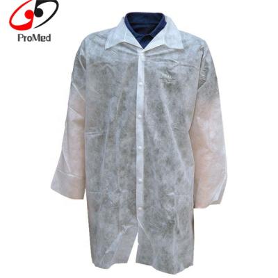 China Comfortable Non Woven Disposable Lab Coat Polypropylene Lab Coats for sale