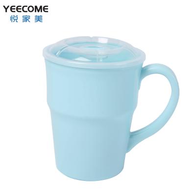 China PP Beverage Coffee Mugs Private Label Yeecome Solid Color Soup Mug Microwave Disposable Plastic Cup With Cover And Spoon for sale