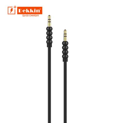 China 3.5mm quick-fill male to AUX cable. high quality male metal braided audio head wire for sale