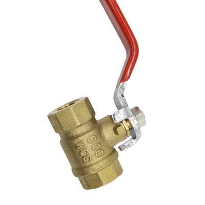 China General green valves color high quality natural brass ball valve with long red handle for water for sale