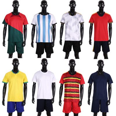 China Breathable 100% Moisture Wicking Supplier Custom Polyester Jersey Football Soccer Training Suit for sale