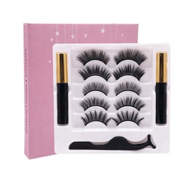 China Natural Magnetic Eyelash Vendor Customized Boxes False Eyelash Packaging Box Easy Fan Eyelash Extensions for sale