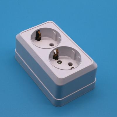 China Double 16A 4 Pin Europe Plug Socket And Home Switch Wall for sale