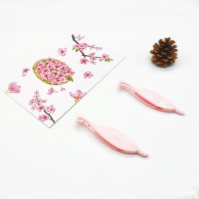 China 2022 Personal Care Custom Eyelash Slander Makeup Beauty False Eyelashes Professional Auxiliary Tweezers for sale