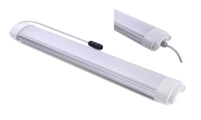 Chine LED suspendue Batten imperméable allume l'économie d'énergie 20W de 600m pour l'hôpital/école à vendre