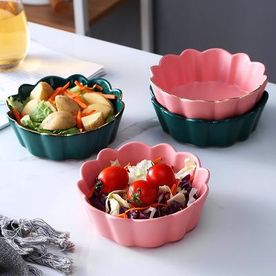 China Creative Living Room Nordic Ceramic Restaurant Breakfast Bowl Fruit Salad Bowl Cake Dessert Bowl Tableware for sale