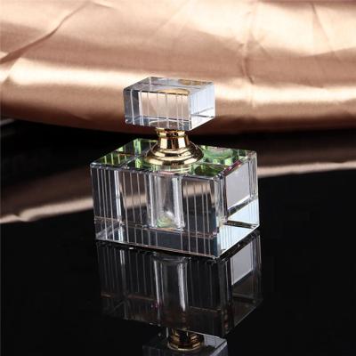 China Personal Care Square Spray 50ml Clear Cosmetic Bottle Glass for sale