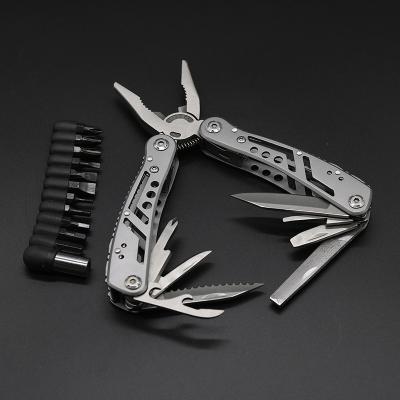 China MULTI FUNCTIONAL OEM 12 in 1 Multi Survival Tool Pliers Knife for sale