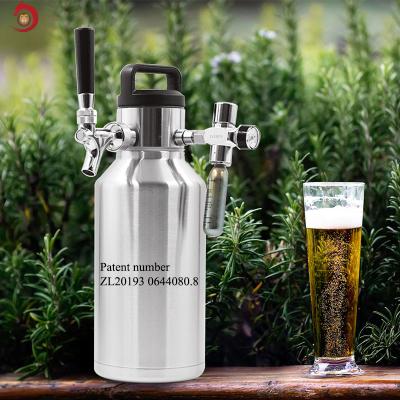 China Business New Design Low MOQ Double Wall Carbonated CO2 Insulated 64 Oz Stainless Beer Shaker for sale