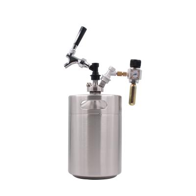 China Easy to use and high quality eco-friendly stainless steel 5L mini keg with tappping beer dispenser systems for sale