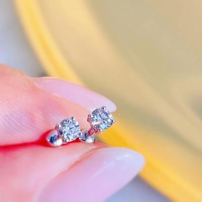 China Exquisite Classic 4 Solid Gold 18K 0.5Ct Fashion TREND Custom Jewelry Exquisite Forks Setting Moissanite Studs Earrings for sale