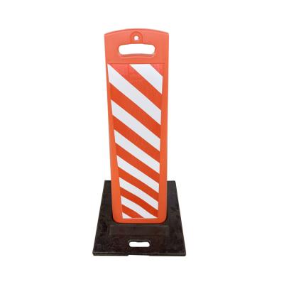 China Ideal Pavement Safety Solution For Traffic Management Drafter Plastic Board Reflective Warning Sign Board for sale