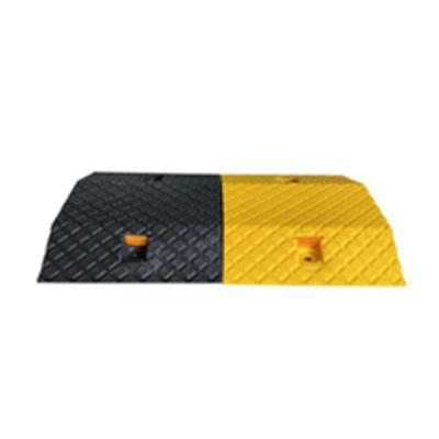 China Driveway 250x350x50mm Heavy Duty Nylon Yellow And Black Car Bump Road Traffic Safety Bump Detachable Traffic Speed ​​Bump for sale