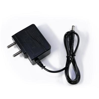 Chine adaptateur standard d'alimentation CC d'alimentation d'énergie d'UE de 1m 5V 9V 12V à vendre