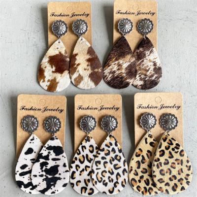 China Vintage Bohemia Lightweight Leopard Teardrop Faux Leather Oval Earrings for sale