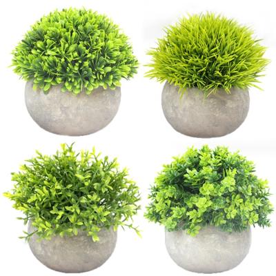 China New Design Mini Potted Plants Home Office Decor Modern Faux Greenery Topiary Shrubs Plants For Office Decoration for sale