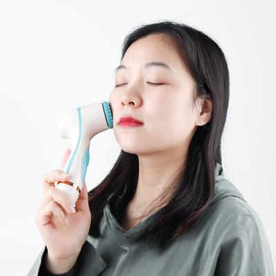 China 2021 best selling products Sonic Facial Cleansing Brush Face Cleanser Beauty DEEP CLEANING facial brush for sale