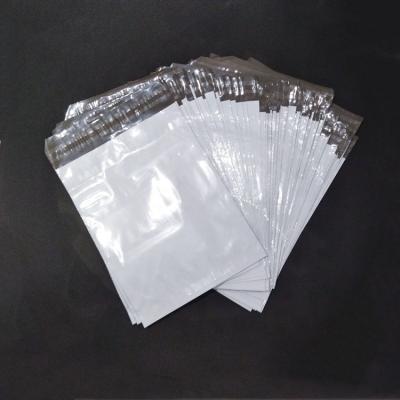 China Custom Express Package Pouch A4 A5 Plastic Express Mailing Package Bag Poly Mailers Bag With Pouch for sale