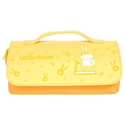 China Fashion Cartoon Logo Printing Fashion Custom Logo Selling Canvas Pencil Bag Student Girl for sale