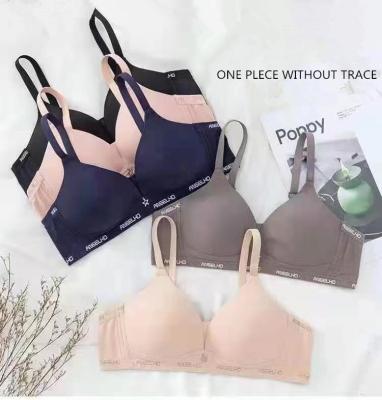 China Sexy Underwear QUICK DRY Sexy Women Bra Ladies Lingerie Air Cup Spandex Lace Bag Triangle Strap for sale