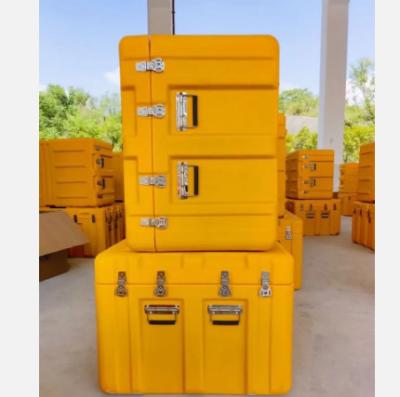 China Large Volume Yellow Roto Molded Storage Box Rotoplastic Turnover Box Aluminum Mold for sale