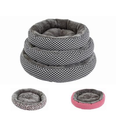 China Teddy Kennel Polar Fleece Soft Warm Nest Pet Nest Round Cheap Heavy Duty Dirty Super Circular Border Stocked Thick Cat Bed for sale