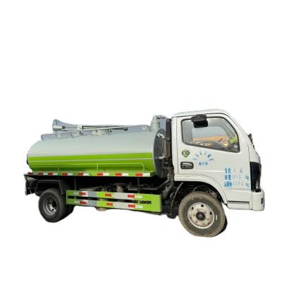 China New Product Promotion 5000 Liters Fecal Sewage Sucking Truck / Sewage Suction Tanker Truck 11 - 20T for sale