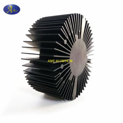 China Aluminum 6063 Extruded Profile Led Heat Sink Sunflower Round Heat Sink en venta