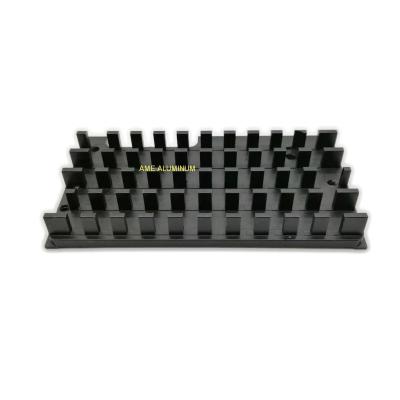 中国 Custom CNC Machining Extrusion Aluminum Profile Heat Sink Parts 販売のため