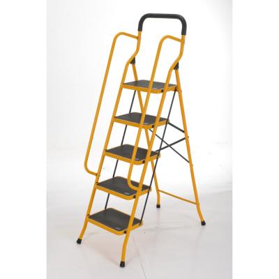 China Folding Ladders Safety 5 Step Steel Ladders With Handrail for sale