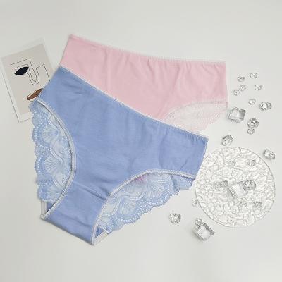 China Breathable lace pants boxed women's sexy underwear thin american styles girls summer panties mid waist women's panties for sale