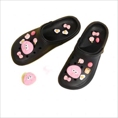 China Custom Clog Charm Wholesale Customization Hot Selling Diy Set Shoes Charm Bracelets PVC Shoes Accessories Charm Women's Children's Cloak Charm for sale