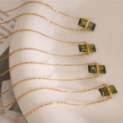 China Vintage Factory Supply Delicate Luxury Gold Stainless Steel Custom Necklaces For Women for sale