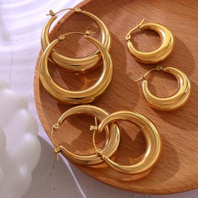 China CLASSIC Chinese Supplier Women Jewelry Trendy Chunky Gold Plated Stainless Steel Stud Earrings for sale