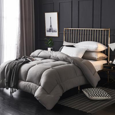 China Sustainable Customized Hotel Comforter Bedding Set Microfiber Polyester Comforter for sale