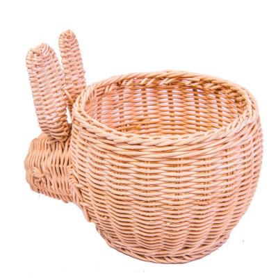 China Sustainable Cheap Price Rabbit Shaped Bread Rattan Moses Basket Storage for sale